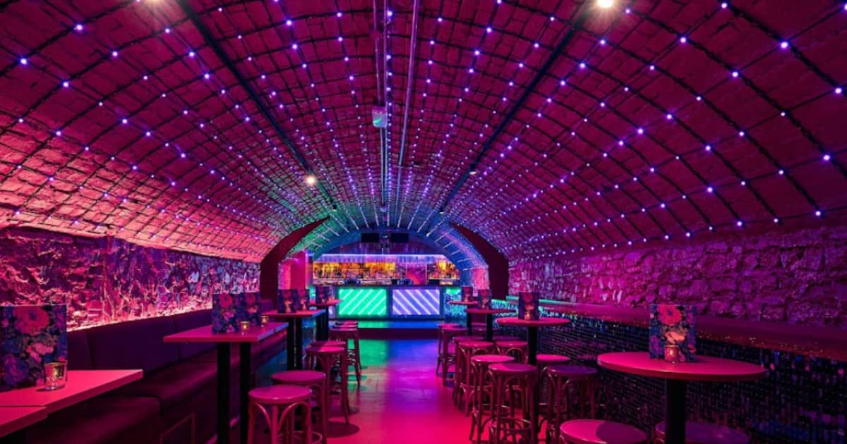 blame gloria bristol